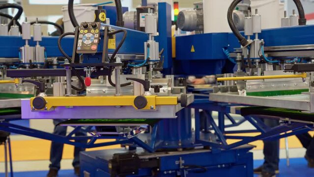 Equipment for the textile industry, Clothes Printing Machine.
