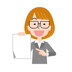 コピースペース用の紙を持つ女性