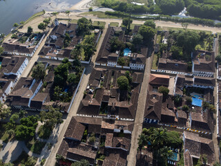 Naklejka premium Paraty, one of the oldest historic cities in Brazil, dates back to the colonial era. Top view by drone. Aerial view.