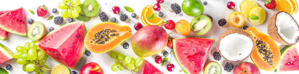  Assorted fruits and berries