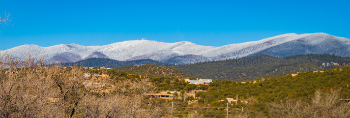 Naklejka premium snow covered Sangre de Cristo Mountains above Santa Fe, New Mexico 