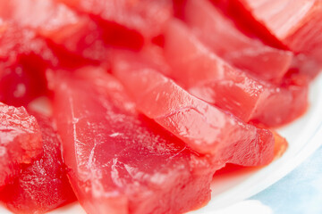 新鮮で美味しいマグロの切り身