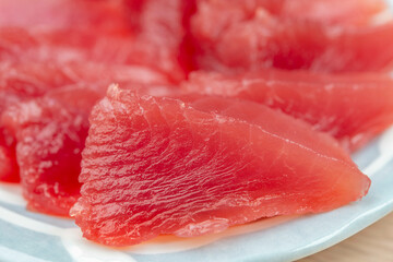 新鮮で美味しいマグロの切り身