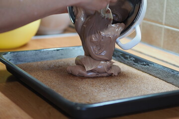 preparation of chocolate cream for homemade cake