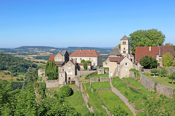 Fototapeta na wymiar Baume-les-Messieurs village in France