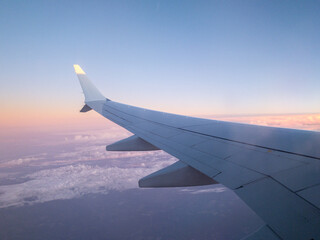 Obraz premium wing of airplane