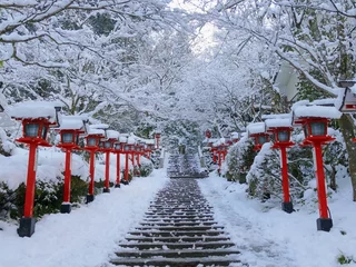 Zelfklevend Fotobehang Snow Path in Kyoto © d17529