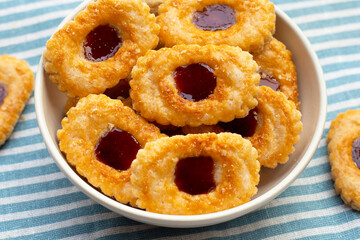 Puff pastry cookies filled with jam