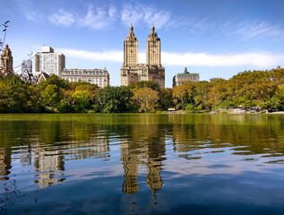 Fototapeta na wymiar The San Remo Building Reflected from The Lake in Central Park, Manhattan, New york