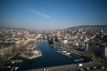Obraz premium Aerial view of City of Zürich with river Limmat, the medieval old town and lake Zürich on a sunny spring afternoon. Photo taken March 4th, 2022, Zurich, Switzerland.