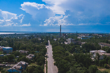 Obraz premium Panoramic view of the industrial city of Nikopol in Ukraine. Beautiful landscape in the city. industrial area