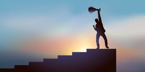 Foto op Plexiglas Concept de la réussite dans une compétition avec un homme qui brandit un trophée en haut d’un escalier après avoir gagné une course. © pict rider