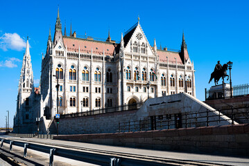 Naklejka premium Beautiful building of Parliament in Budapest, popular travel destination