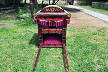 palanquin for korean traditional wedding