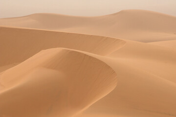 Libia tra città e deserti