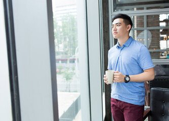 man wearing a blue T-shirt