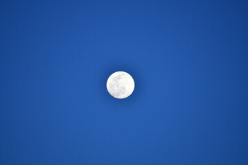 Full Moon in a Blue Sky