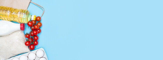 Food delivery banner. Copy space. Place for text. Blue background. Flat lay. Food delivery to your home or office. Nutrition plan. Blog about food.