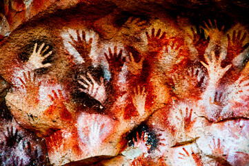 Fototapeta na wymiar Cave of the Hands - Argentina