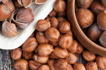 hazelnuts peeled from the shell