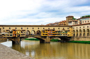 Fototapeta na wymiar Ponte Vecchio Bridge, Florence, Italy 2016 - Attractions in Italy