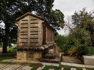 Horreo in the urban center of San Sadurniño