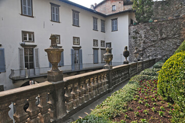 Bergamo, palazzo Moroni