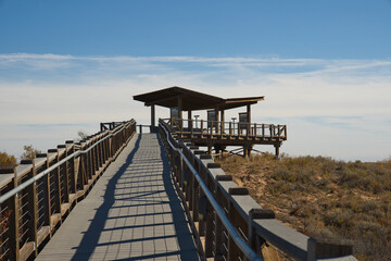 Fototapeta na wymiar Visitor Platform, Observation deck in Little Sahara State Park in Waynoka, USA