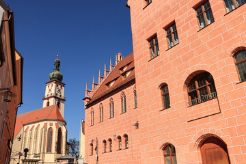 Sulzbach-Rosenberg; Stadtpfarrkirche St. Marien und Rathaus im Ortsteil Sulzbach