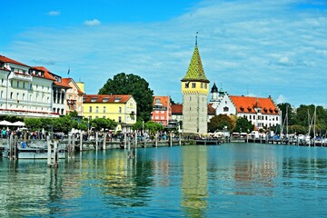 Fototapeta na wymiar Germany-view of the embankment in port of Lindau at Lake Constance