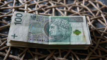 Plik pieniędzy 100 PLN - obrazy, fototapety, plakaty