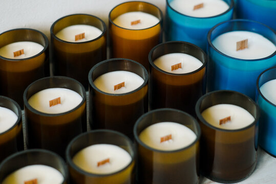 Eco-friendly candles with wooden wicks