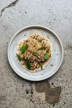 Roasted cauliflower with sauce