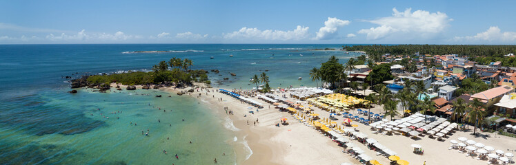 Imagem a&eacute;rea de Morro de S&atilde;o Paulo, Ilha de Tinhar&eacute;, Cairu, Bahia, Brasil