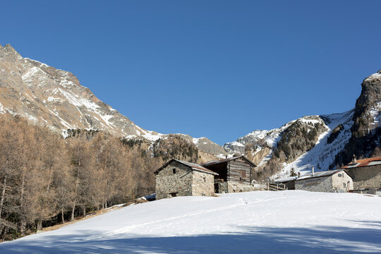 Houses mountain landscape with snow