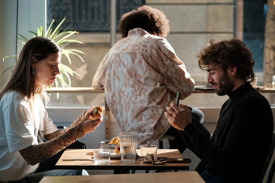 Couple enjoy lunch at restaurant