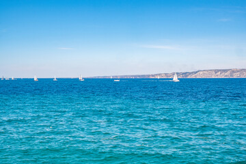 Fototapeta premium Blue sky and sea in Marseilles
