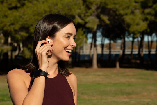 sporty woman having a phone call