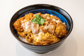 カツ丼　とんかつ