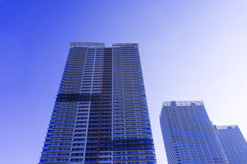 Landscape photograph looking up at a high-rise apartment_c_03