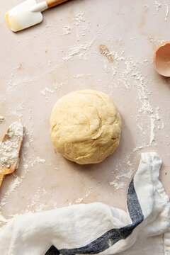 making homemade egg noodles