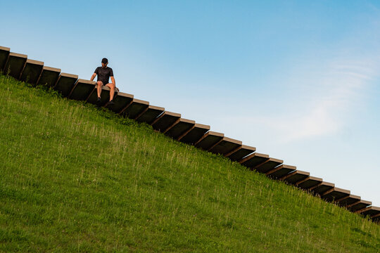 A respite during outdoor fitness