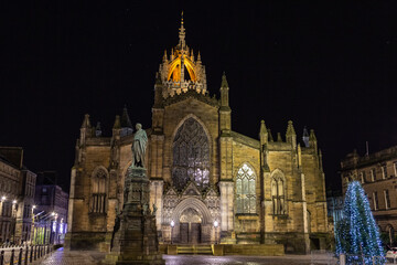 Fototapeta na wymiar Edinburgh Saint Giles Cathedral Front