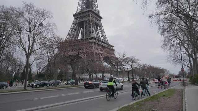 traffic in front of the Eiffel Tower in Paris, France