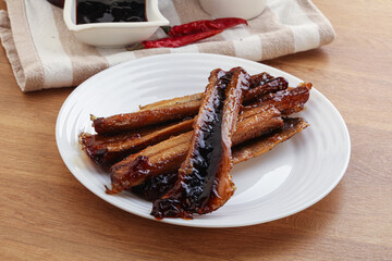 Roasted eel in unagi sause