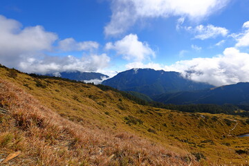 Fototapeta na wymiar Beautiful view of mountain landscape at Hehuanshan National Forest Recreation Area in Nantou Taiwan,