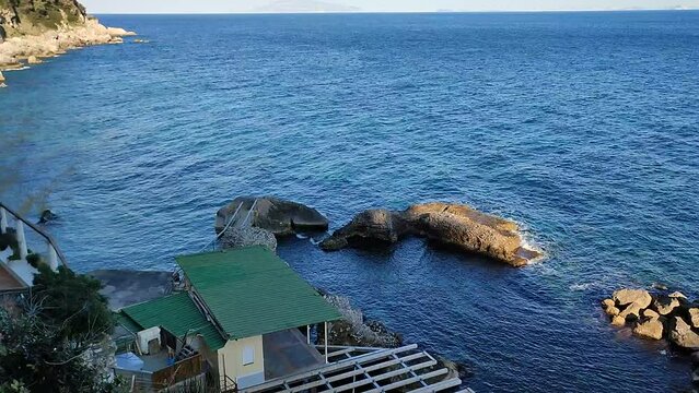 Capri - Panoramica dei Bagni di Tiberio all'alba