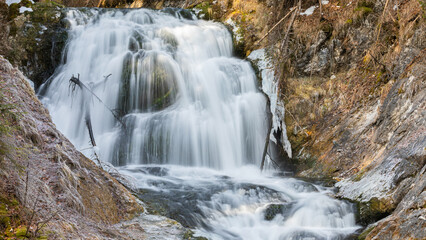 Rauschender Wasserfall