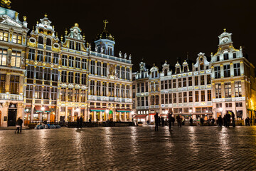 Fototapeta na wymiar A view of the Grand Place at night, Brussels, Belgium. Grand Place is the central square of Brussels capital city, surrounded by opulent guildhalls.