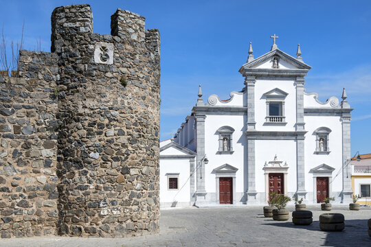Cathedral St. James the Great and Castle Walls, Beja, Alentejo, Portugal